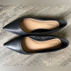 Express Women’s Flats Size 6